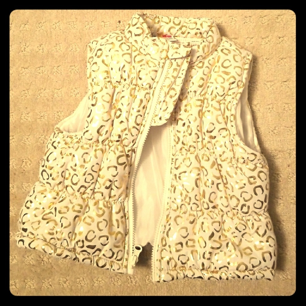 puffy zip vest